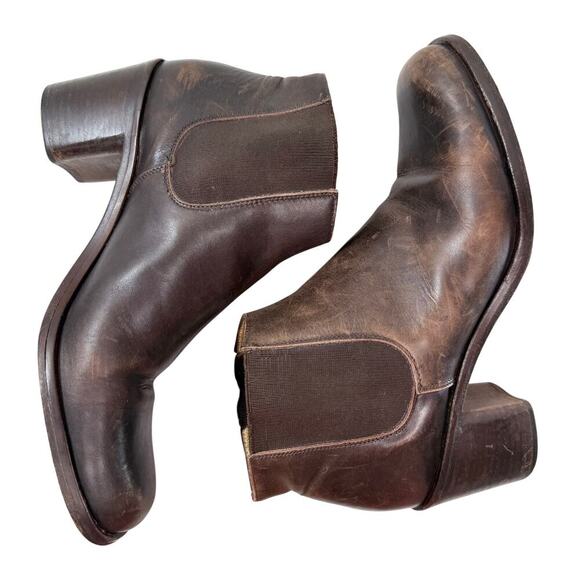 Chelsea Boot Vintage Y2K Size 8.5-9 Heeled Brown Leather Short Ankle Guess Italy - Picture 7 of 10